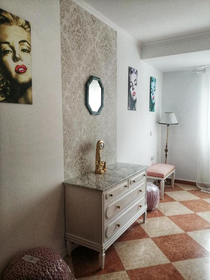 Movie Stars Apartment, Gandia Bagian luar foto