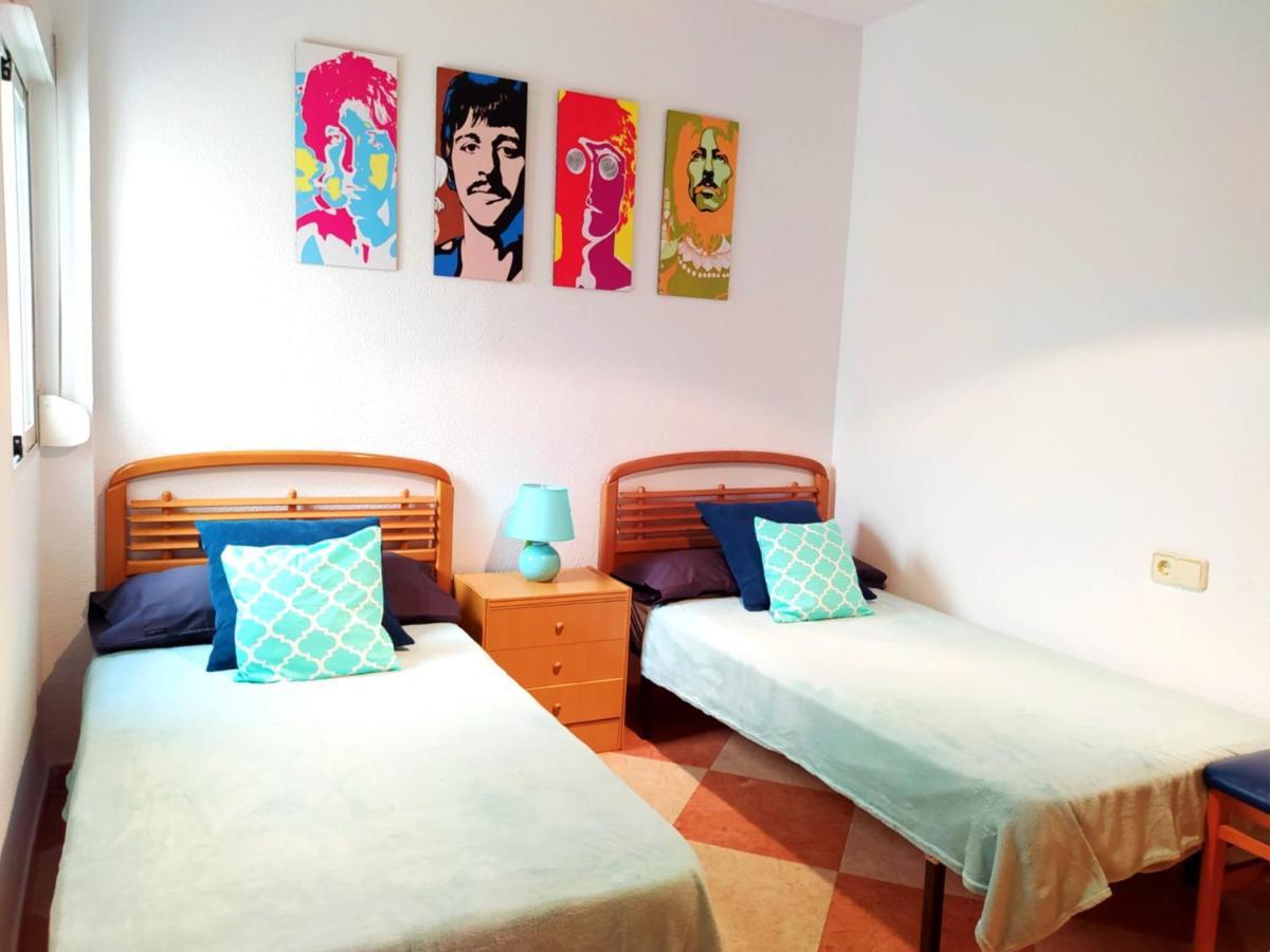 Movie Stars Apartment, Gandia Bagian luar foto