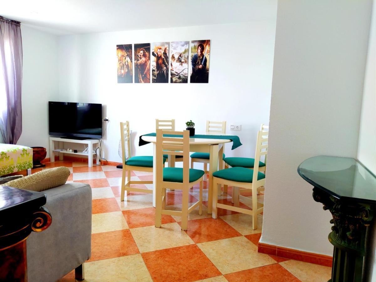 Movie Stars Apartment, Gandia Bagian luar foto